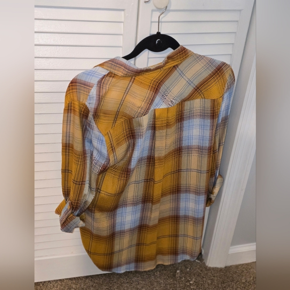 a.n.a A New Approach Plaid Button Down Shirt Small Petite NWT - Picture 2 of 4